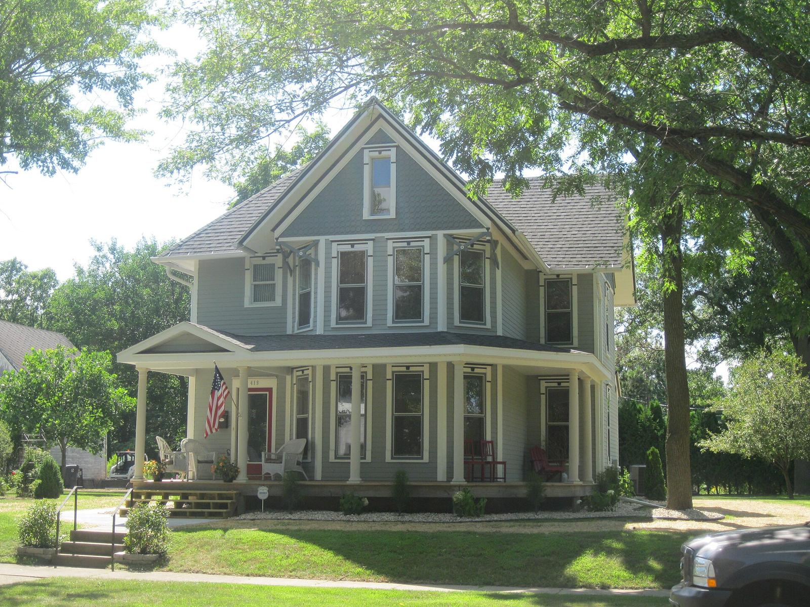 419 South First Street, Evansville, WI